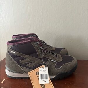 Hi-Tec SL78 Women’s Wine and Gray Hiking Sneaker/Boot